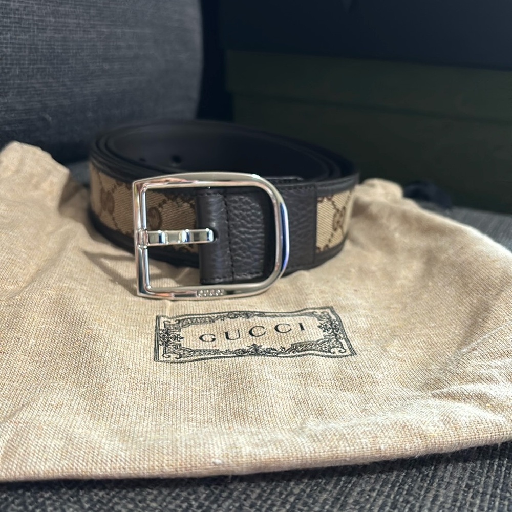 Gucci authentic supreme brown belt